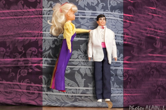 Equilibre - Barbie et kent