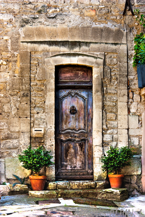 Avignon - Le palais - Une porte