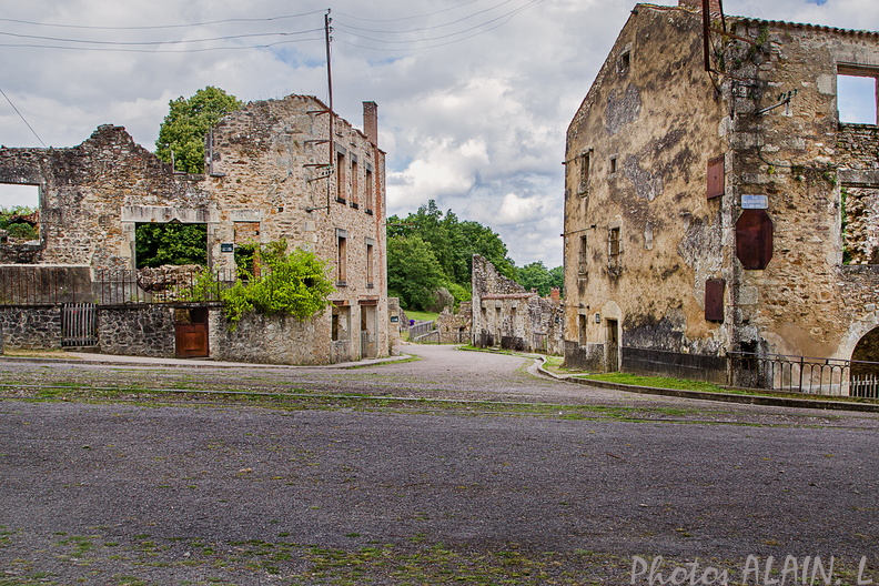 Oradour - Village 40.jpg