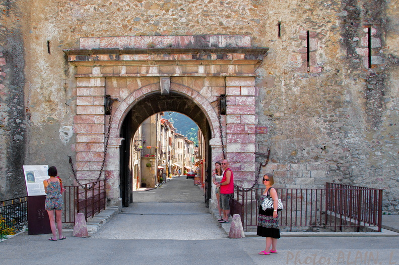 Vernet les Bains - Villefranche de Conflent - Fortifications de Vauban - Porte.jpg