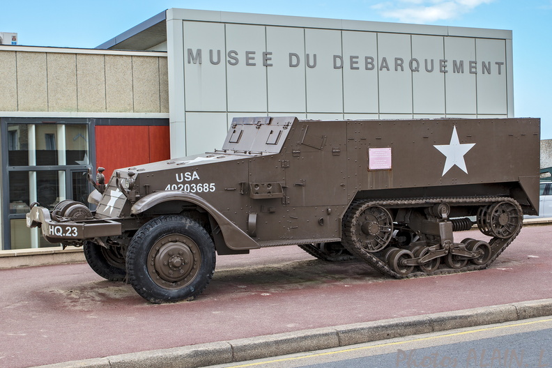 Normandie - Arromanches - Vehicule.jpg