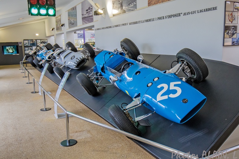Matra - F1.jpg